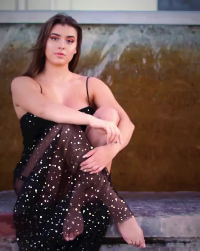 kalani-hilliker-hot