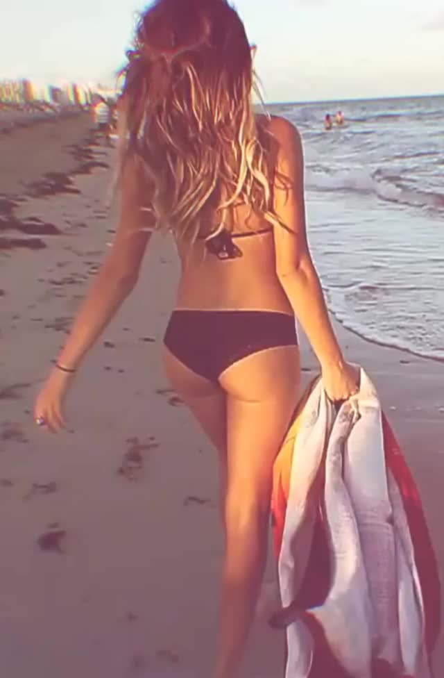 Anastasia Ashley GIF - 063