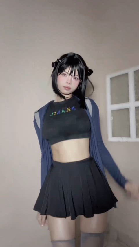 brazilian cosplay teen tik-tok gif