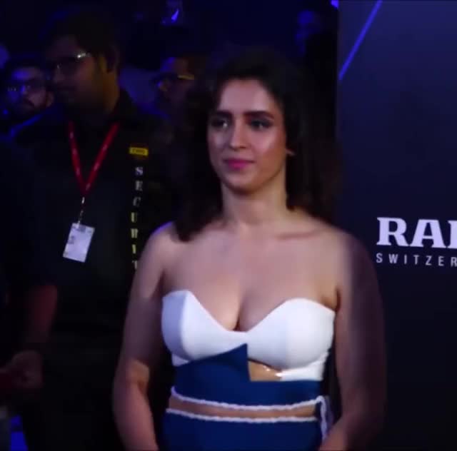 sanya malhotra - the hot dangal girl