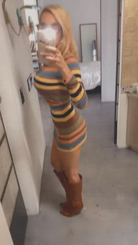 Skintight striped dress