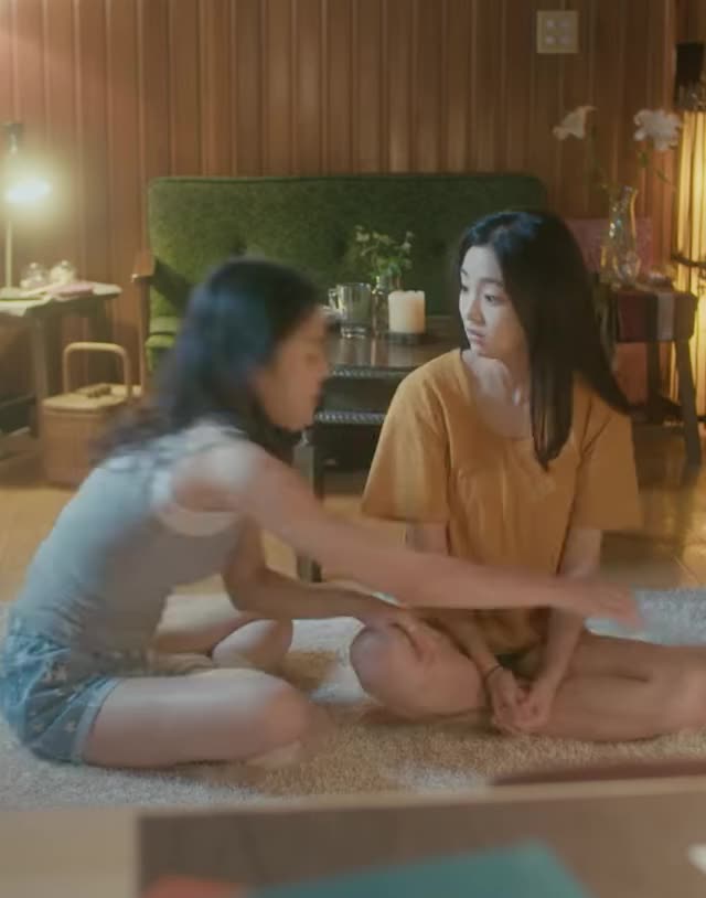 Kim Hye-Jun & Jung Yeon-Joo Lily Fever 1