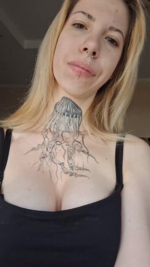 big tits amateur tits teen just-boobs gif