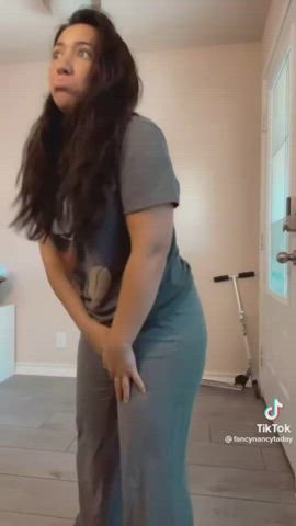 WAIT for it. Love an ass in sweats.