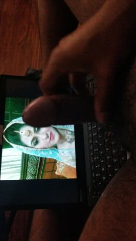 bbc milf masturbating muslim gif