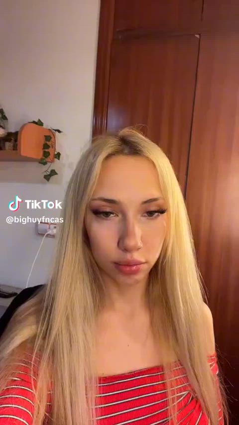 Soph - BlondeSophie - More tiktok flash videos on my TT likes (juanmomo45)