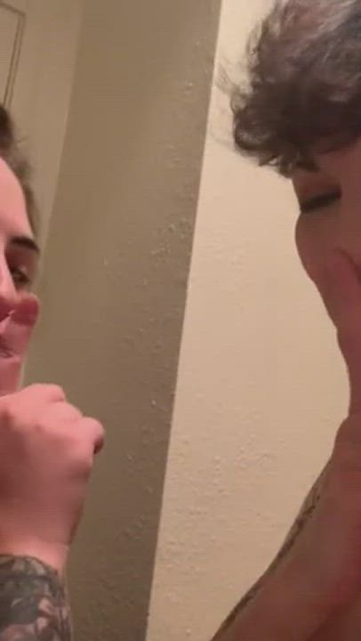 Fuck in her Friends Bathroom Secretly