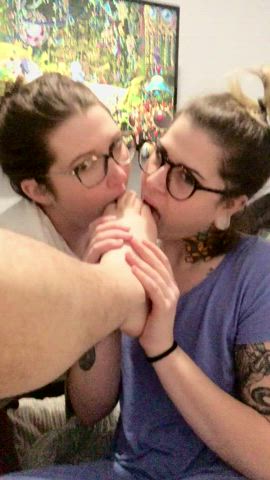 girlfriends glasses sucking toe sucking toes gif