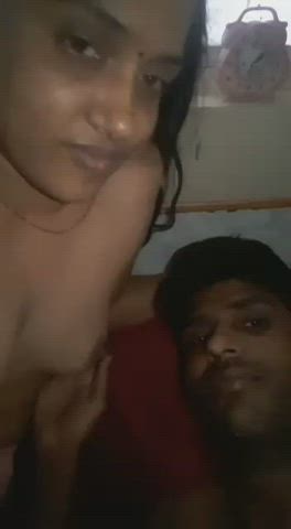 EXTREMELY HORNY BHABHI ENJOYING WITH HER DEVAR [LINK IN COMMENT]??