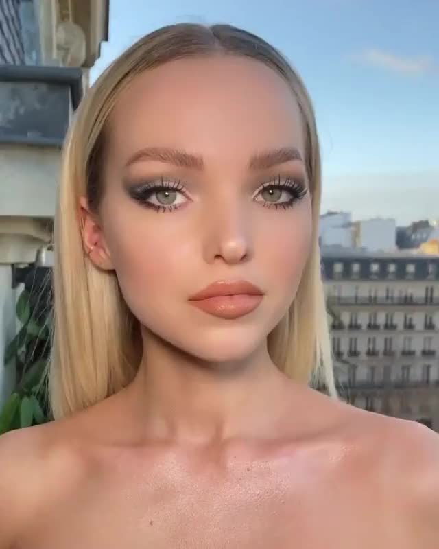 Dove Cameron