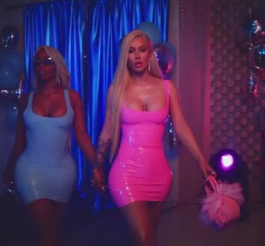 blonde celebrity dress iggy azalea latex pink twerking white girl gif