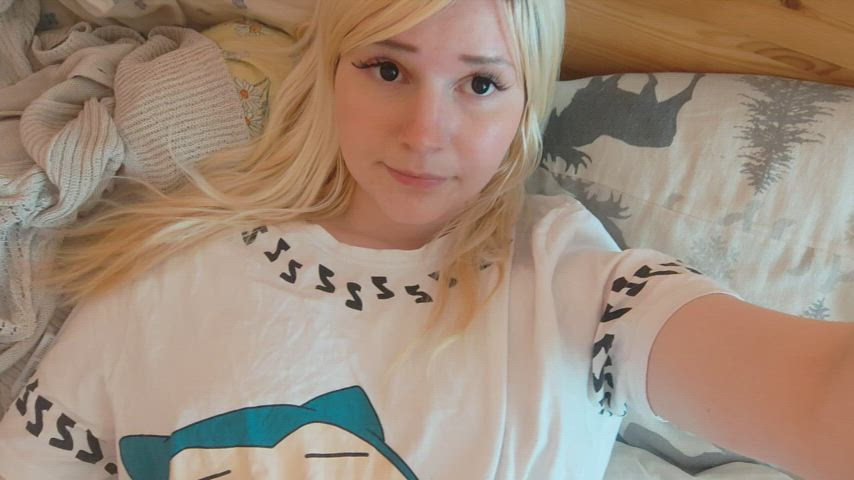 blonde cute nerd gif