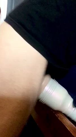 I love fucking my new toy deep and hard 😈💦