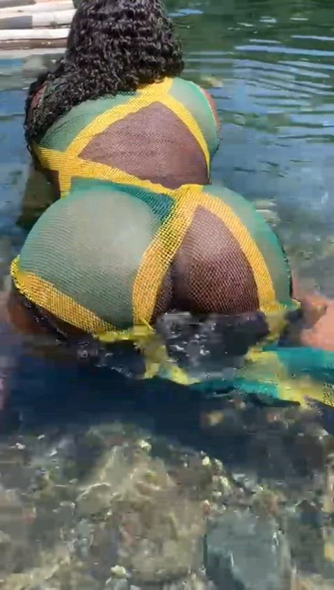 ass babe big ass booty doggystyle ebony nsfw onlyfans public thick gif