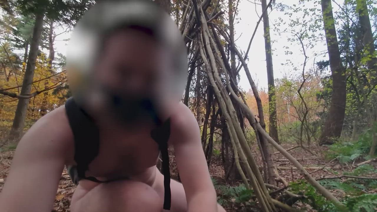 Found a nice spot during my naked woods walk. Almost got seen by another walker.