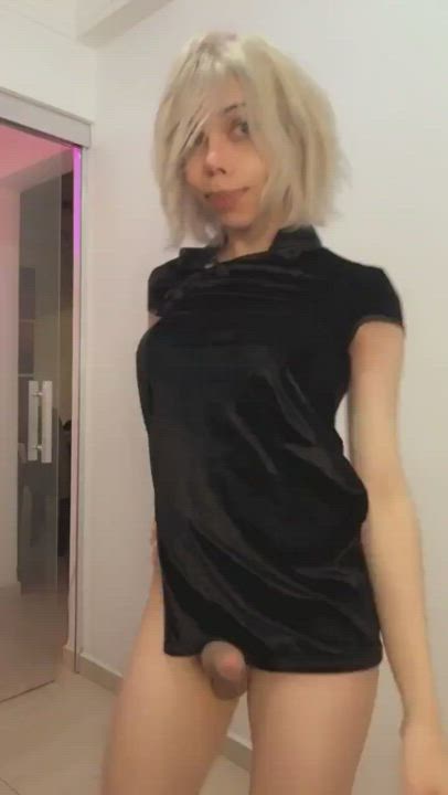 Blonde Petite Trans gif