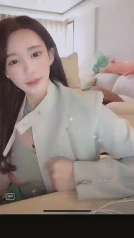 Asian Nipslip Sideboob gif