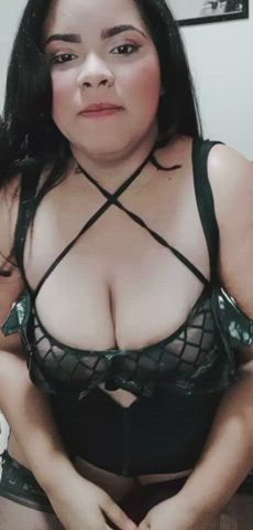 (Sale). 💋💵Latina is looking for a serious man who wants to ride with Me and