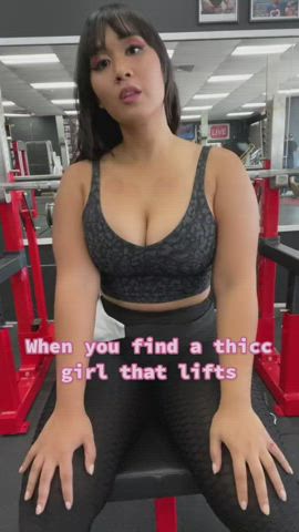 Asian Big Tits MILF Muscular Milf TikTok gif