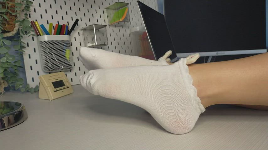 Feet Soles Toes gif