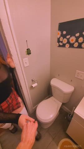 bathroom caught clips4sale manyvids party public redhead sex r/holdthemoan gif