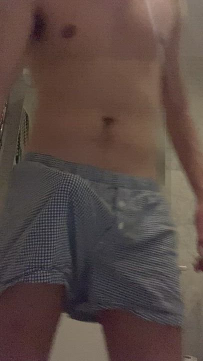 19yo average penis🤷🏼‍♂️