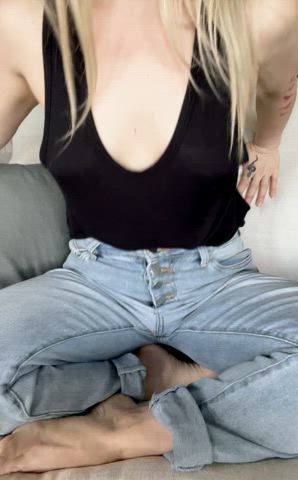 amateur blonde boobs milf natural tits tits gif