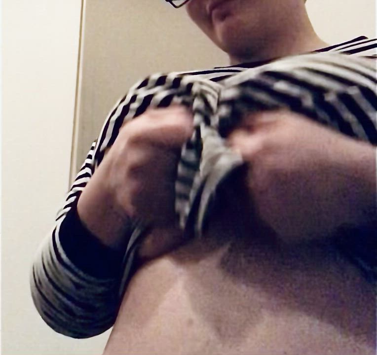 Amateur Big Tits Boobs Bouncing Tits Selfie gif