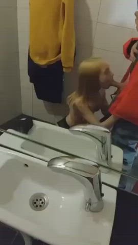 BB (Bathroom blowjob)