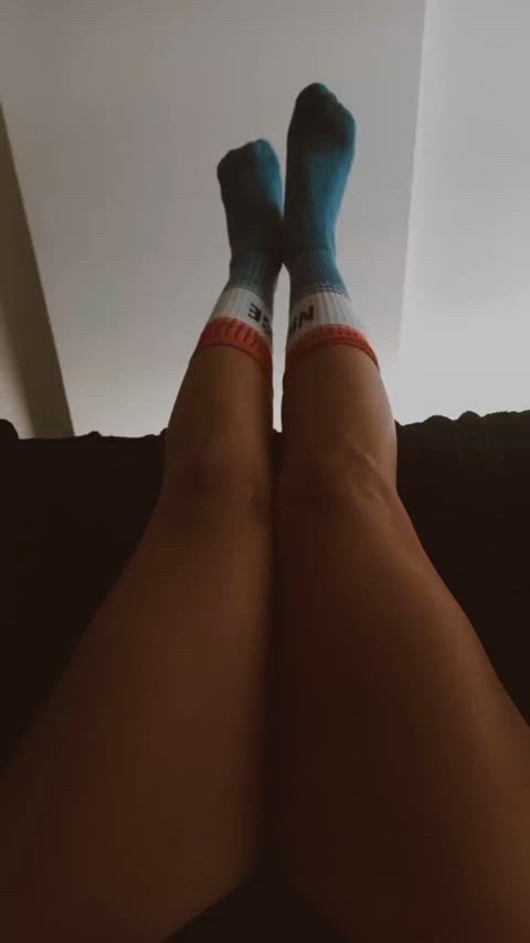 legs legs up long legs onlyfans latinas gif