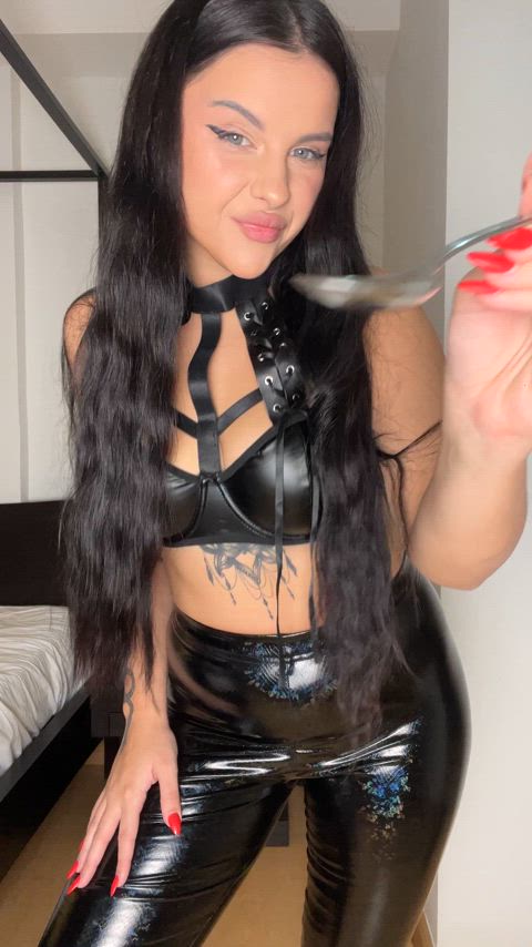 How would some fresh cum taste from goddess' spoon?