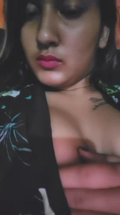 Rakshita Rao boobs play ?? (comments)