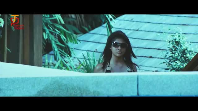 Nayanthara Boobshake