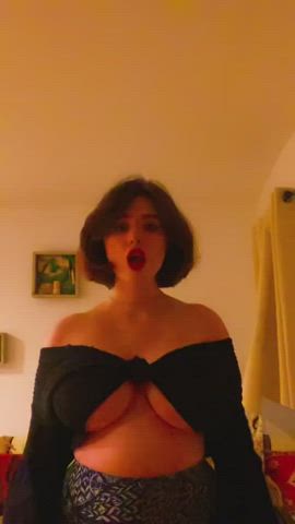 Boobs Bouncing Tits Jiggling TikTok gif