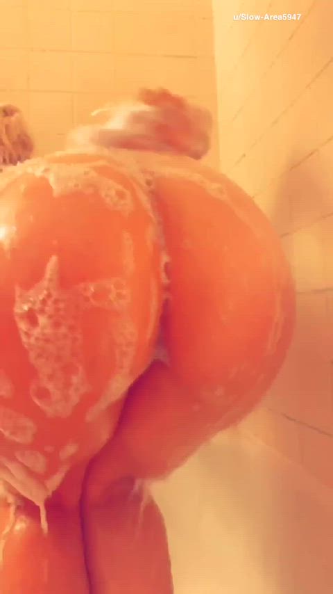 ass big ass booty bubble butt pawg shower soapy teen thick wet gif