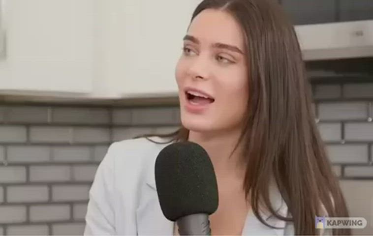 Lana Rhoades showing us why she’s such an inspiration