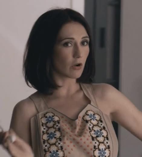 Carice Van Houten [GIF]