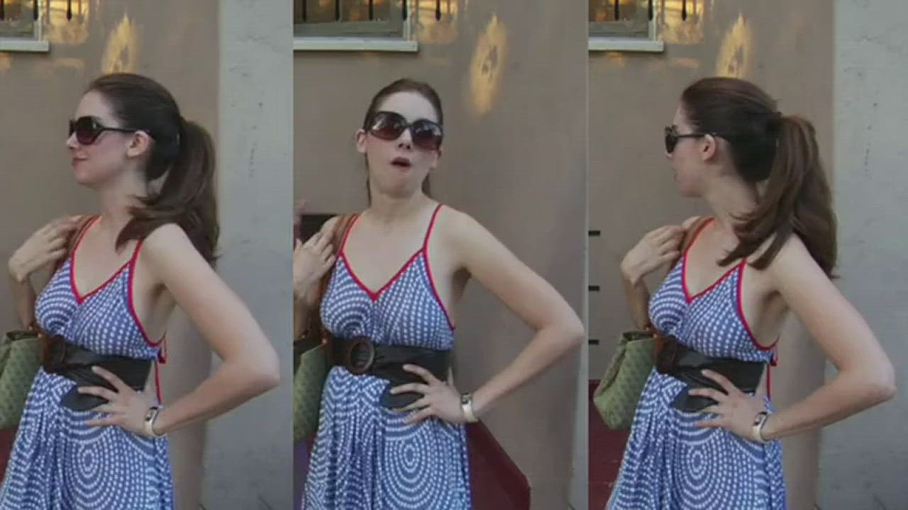 Alison Brie Celebrity Cute gif