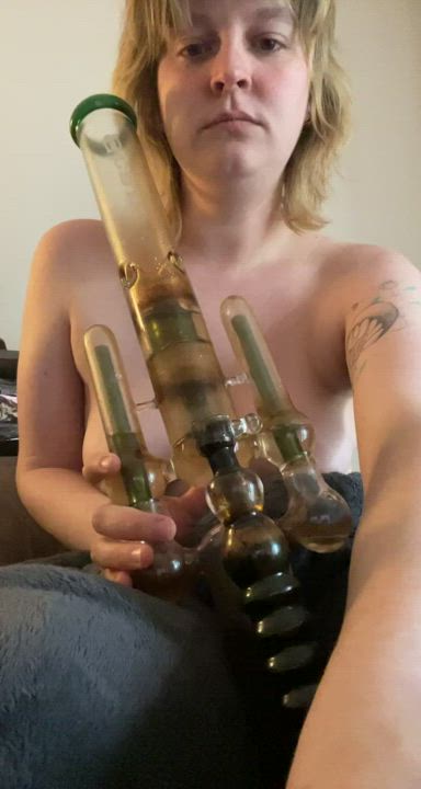 Bonging in Bed, my favorite way to spend a Monday evening