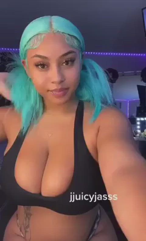 big tits cute ebony flashing reveal sports bra tease gif