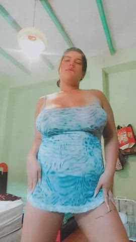 big ass big tits bouncing tits curvy dancing latina natural tits gif