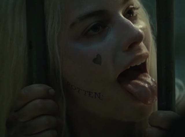 Margot Robbie Harley quinn cell