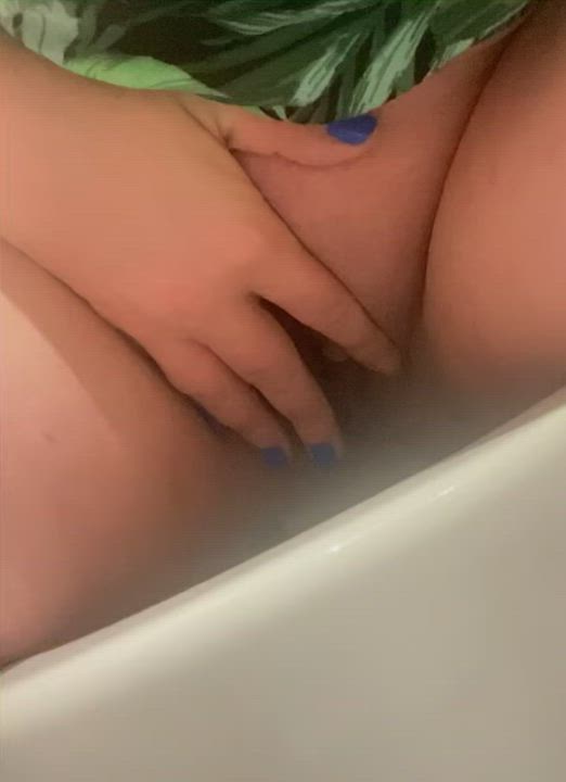 He likes to make me taste it [F]