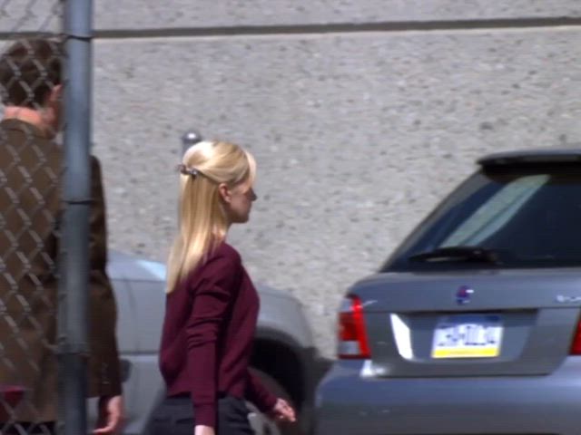 actress angela kinsey booty gif