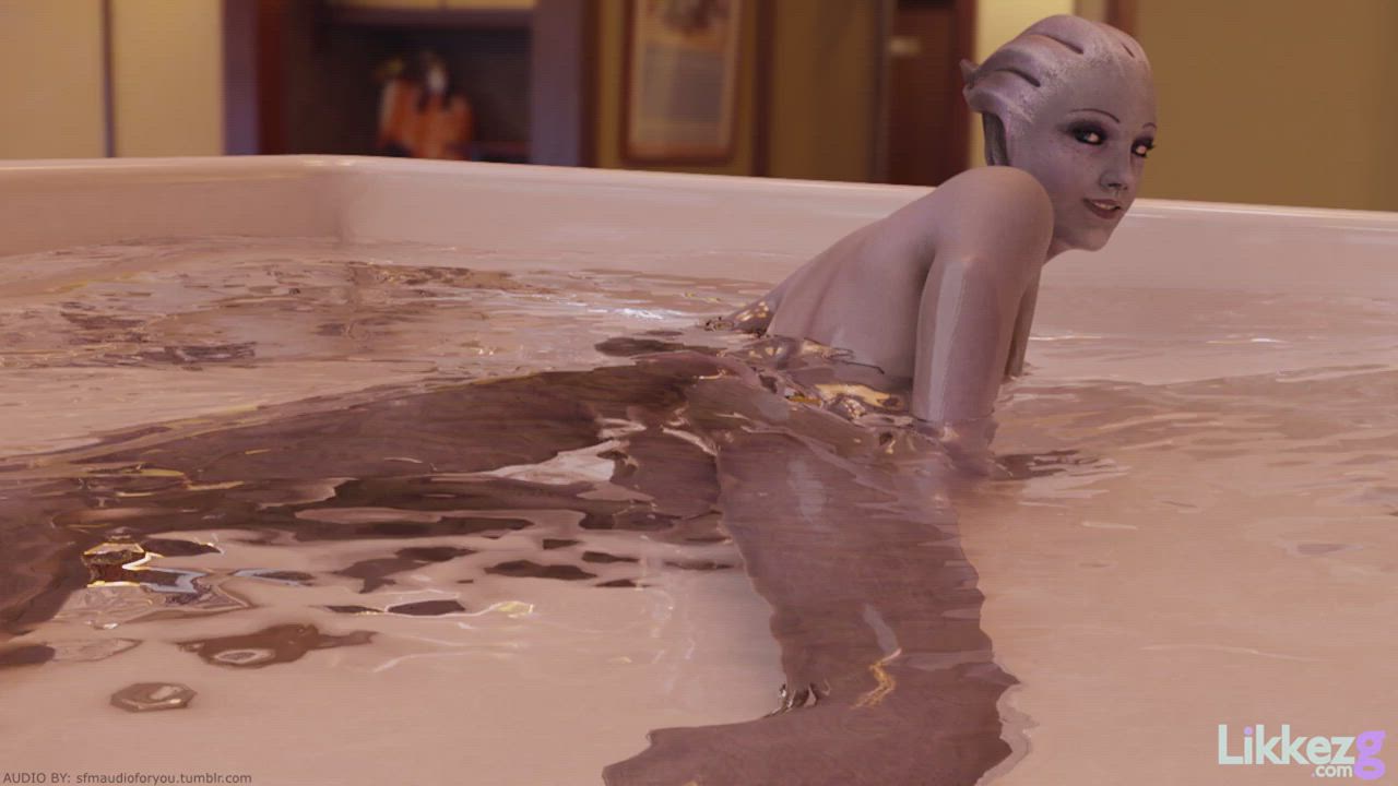 Alien Animation Bath Bathtub Futanari Shaking Wet gif