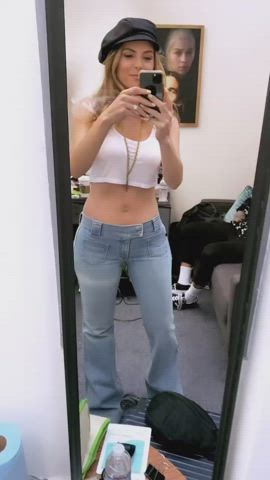 Celebrity Jeans Natural Tits gif