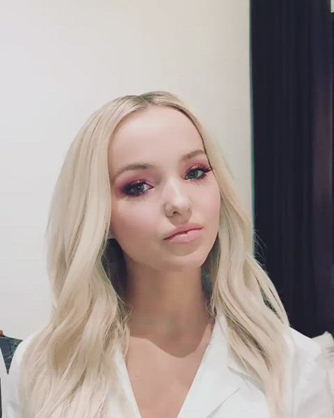 Dove cameron