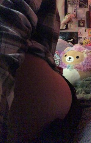 My [f]ilipina ass aches to be dominated 🥺🍑😈😘