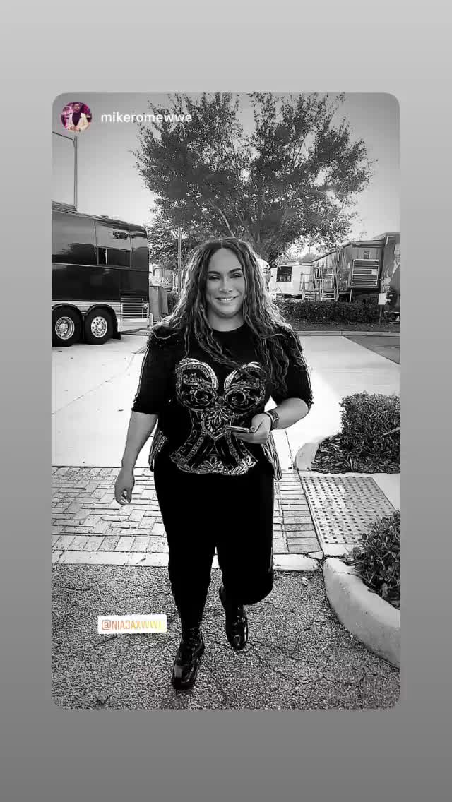 Nia Jax (WWE)