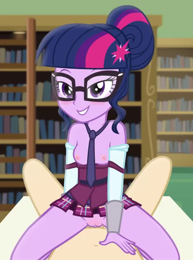 Twilight Sparkle riding on top POV [animated equestria_girls] (artist:spectre-z)